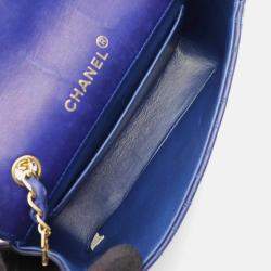 Pre Owned Chanel Matelasse Blue Lambskin Shoulder Bag