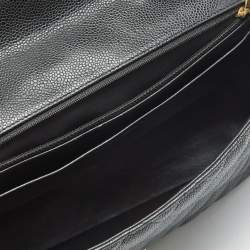 Pre Owned حقيبة شانيل جامبو كلاسيك جلد كافيار أسود مبطن بقلاب واحد