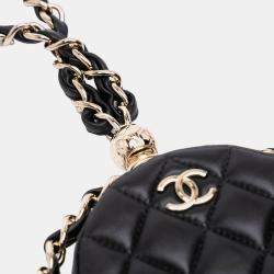 Pre Owned Chanel Black CC Quilted Lambskin Round Chain Around Clutch With Chain