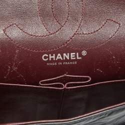 Pre Owned Chanel Black Quilted Aged Leather Classic 226 Reissue 2.55 Flap Bag