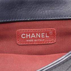 Pre Owned Chanel Matelasse Navy Leather Shoulder Bag