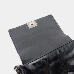 Pre Owned Chanel Boy Black Patent Leather Shoulder Bag