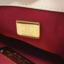 Pre Owned حقيبة شانيل 19 كتف جلد حملان أبيض متوسطة غطاء