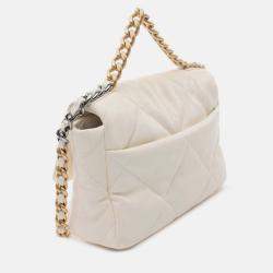 Pre Owned حقيبة شانيل 19 كتف جلد حملان أبيض متوسطة غطاء