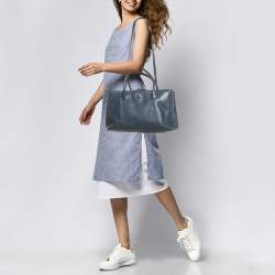 Pre Owned Chanel Blue Leather Executive Cerf Tote