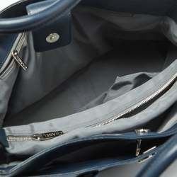 Pre Owned Chanel Blue Leather Executive Cerf Tote