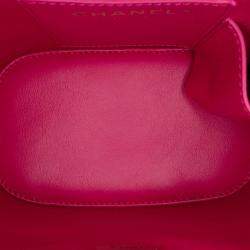 Pre Owned Chanel Pink Quilted Tweed Vanity Case