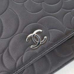 Pre Owned Chanel Camellia Black Lambskin Wallet On Chain
