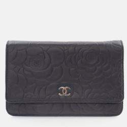 Pre Owned Chanel Camellia Black Lambskin Wallet On Chain