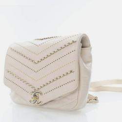 Pre Owned Chanel Chevron Flap Mini Cream Crinkled Calfskin Square Chain Shoulder Bag
