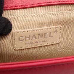 Pre Owned Chanel Red Old Medium Quilted Lambskin Boy Flap Bag