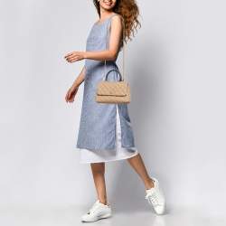 مملوكة مسبقًا حقيبة شانيل يد علوية كوكو صغيرة جلد كافيار مبطنة بنية