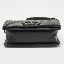 Pre Owned Chanel Black Quilted Leather Small Boy Flap Bag