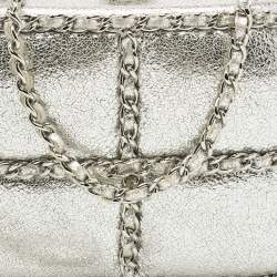 Pre Owned Chanel Silver Leather Chain Me Box Chain Clutch