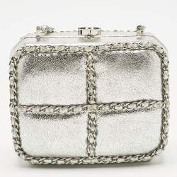 Pre Owned Chanel Silver Leather Chain Me Box Chain Clutch