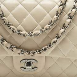 Pre Owned Chanel Beige Quilted Leather Medium Classic Double Flap Bag