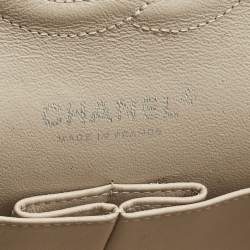 Pre Owned Chanel Beige Quilted Leather Medium Classic Double Flap Bag