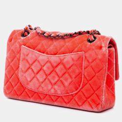 Pre Owned Chanel Red Medium Classic Velvet Double Flap