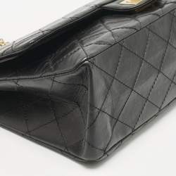 Pre Owned Chanel Black Quilted Aged Leather Classic 227 Reissue 2.55 Flap Bag