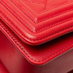 Pre Owned Chanel Red Old Medium Quilted Lambskin Boy Flap