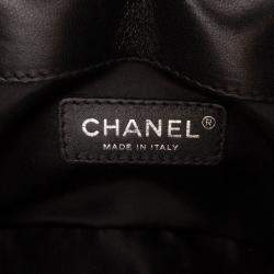 Pre Owned Chanel Black Mini Patent Lace Kiss Lock Flap Double Bag