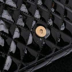 Pre Owned Chanel Black Mini Patent Lace Kiss Lock Flap Double Bag