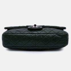 Pre Owned Chanel Green Medium Quilted Iridescent Caviar Easy Flap