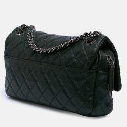 Pre Owned Chanel Green Medium Quilted Iridescent Caviar Easy Flap