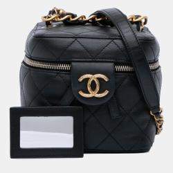 Pre Owned Chanel Black Small CC Lambskin Vanity Case