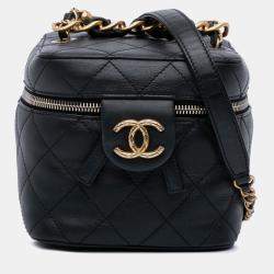 Pre Owned Chanel Black Small CC Lambskin Vanity Case