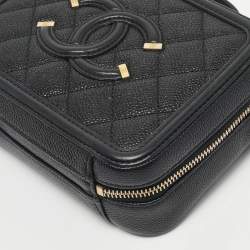 Pre Owned Chanel Black Quilted Caviar Leather Small CC Filigree Vanity Case Bag