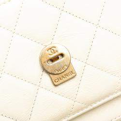 Pre Owned Chanel White Crumpled Calfskin En Vogue Rope Flap Bag