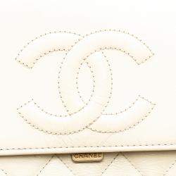 Pre Owned Chanel White Crumpled Calfskin En Vogue Rope Flap Bag