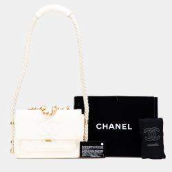 Pre Owned Chanel White Crumpled Calfskin En Vogue Rope Flap Bag