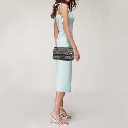 Pre Owned حقيبة شانيل بغطاء قلاب من مجموعة باريس بومباي 225 جلد أسود 2.55 ريإيشو