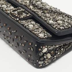 Pre Owned حقيبة شانيل بغطاء قلاب من مجموعة باريس بومباي 225 جلد أسود 2.55 ريإيشو