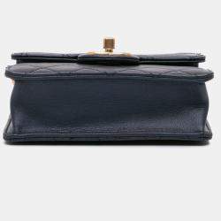 Pre Owned Chanel Chic Pearls Flap Small Lambskin Shoulder Bag