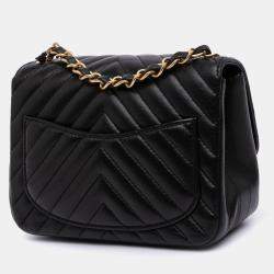 Pre Owned Chanel Black Mini Square Classic Chevron Lambskin Single Flap Bag