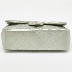 مملوكة مسبقًا حقيبة شانيل جامبو كلاسيك جلد أخضر مينت ميتاليك مبطن بقلاب مزدوج