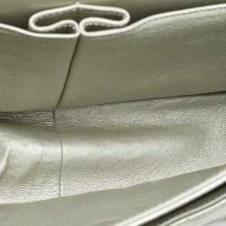 مملوكة مسبقًا حقيبة شانيل جامبو كلاسيك جلد أخضر مينت ميتاليك مبطن بقلاب مزدوج