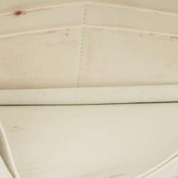 Pre Owned Chanel White Quilted Caviar Leather WOC Bag