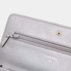 Pre Owned Chanel Silver Chevron Metallic Caviar Boy Wallet On Chain