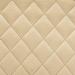 Pre Owned Chanel Beige Quilted Caviar Leather Timeless Clutch