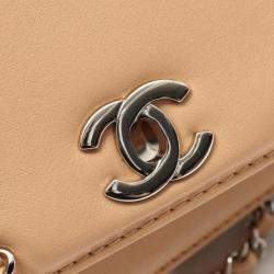 Pre Owned Chanel CC Beige Leather Shoulder Bag
