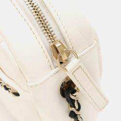 Pre Owned Chanel Entwined Chain Stitch Ivory Lambskin Camera Bag