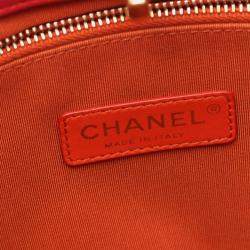 Pre Owned Chanel 31 Red/Orange Leather Shoulder Bag