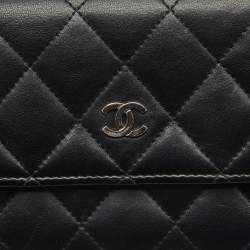 Pre Owned Chanel Black Quilted Leather Classic Flap Continental Wallet