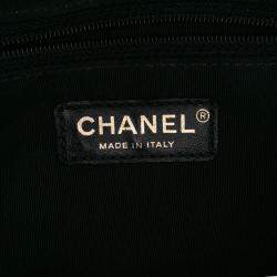 Pre Owned Chanel Pink Calfskin Grosgrain Stitched Button Up Camera Case