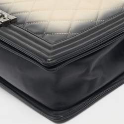 Pre Owned Chanel Black/Beige Quilted Leather New Medium Boy Flap Bag