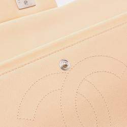 Pre Owned Chanel Beige Jumbo Classic Lambskin Double Flap